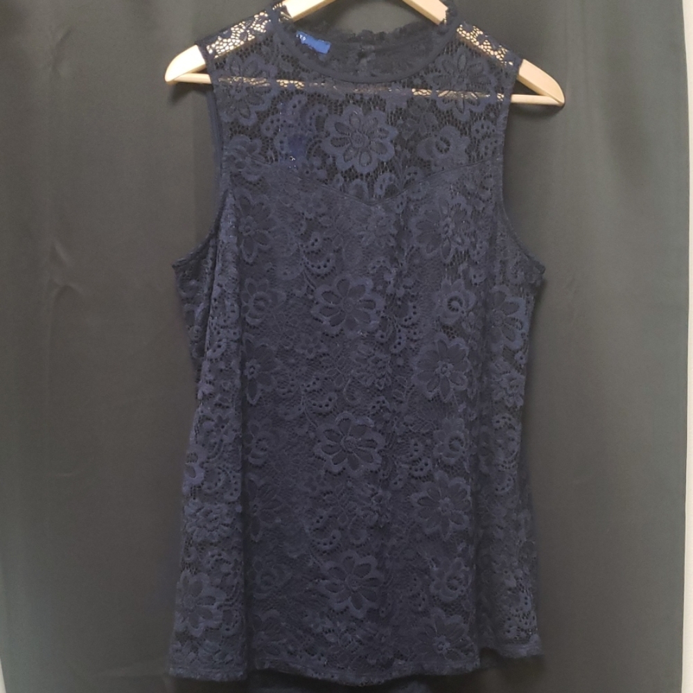 Apt. 9 Blue lace tunic tank top